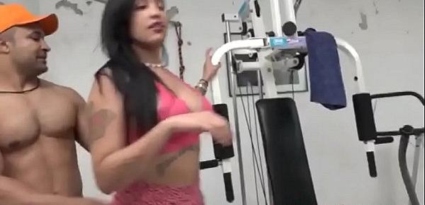 sexo Gostoso na academia